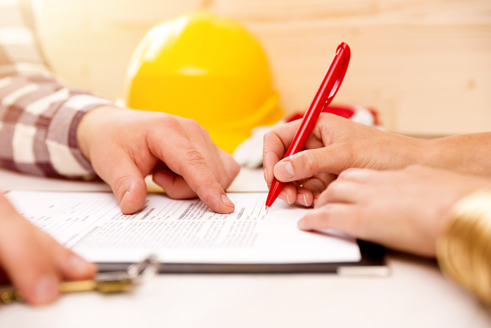 signing agreement with contractor